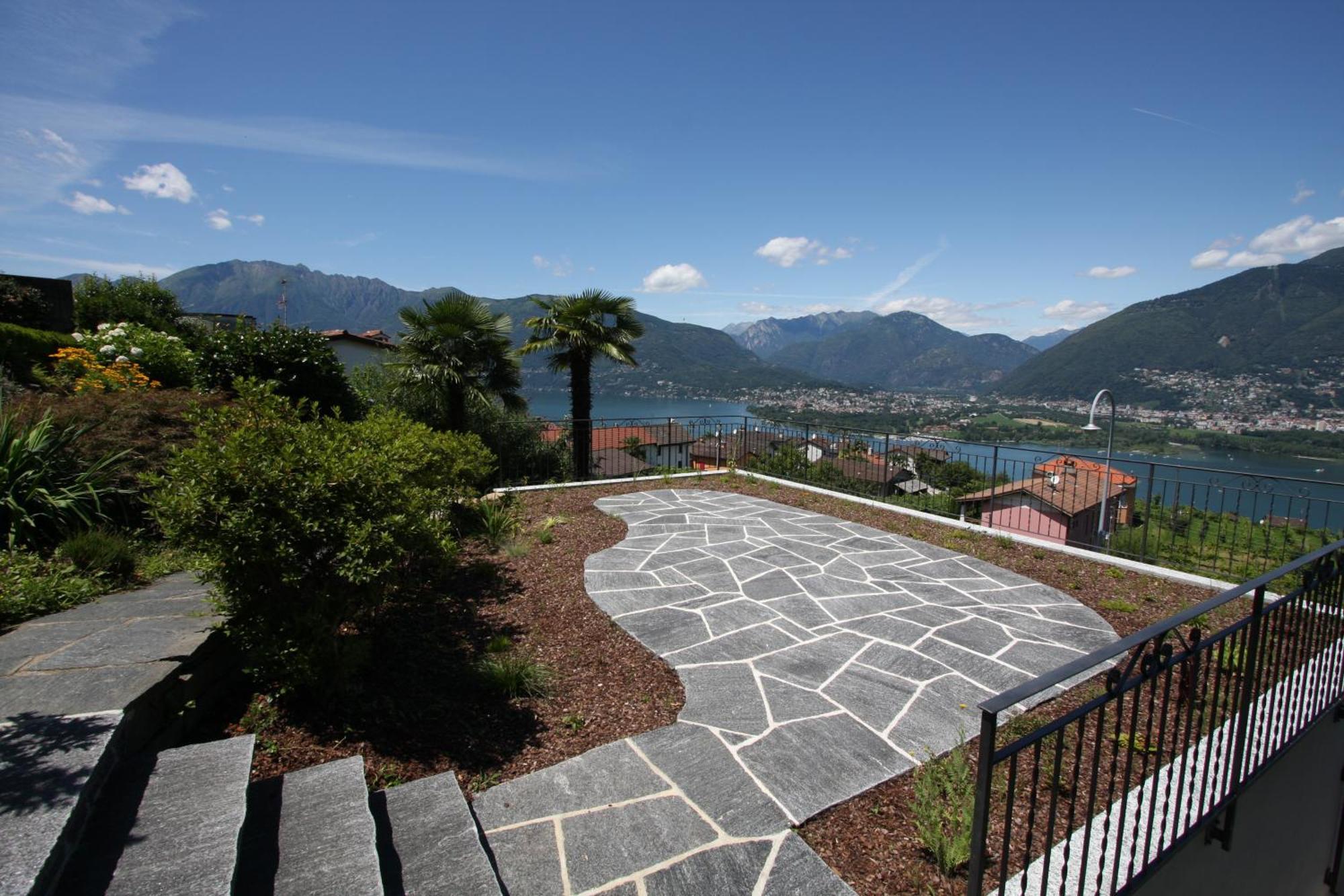 Mit Fantastischem Panoramablick Gambarogno